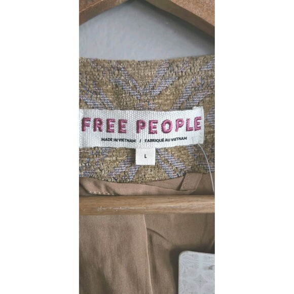 Free People Juliette Cropped Tan Jacket Raw Hem Tapestry Women's Large NWT - Picture 2 of 11
